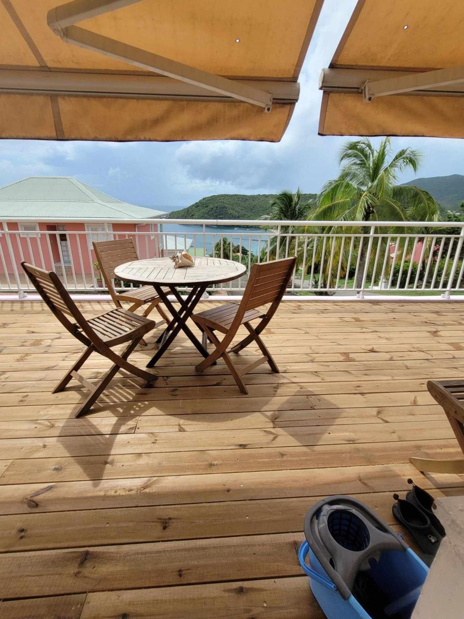 Rose Phoenix Rez-De-Jardin Piscine Et Vue Mer Les Anses-d'Arlets Exterior foto